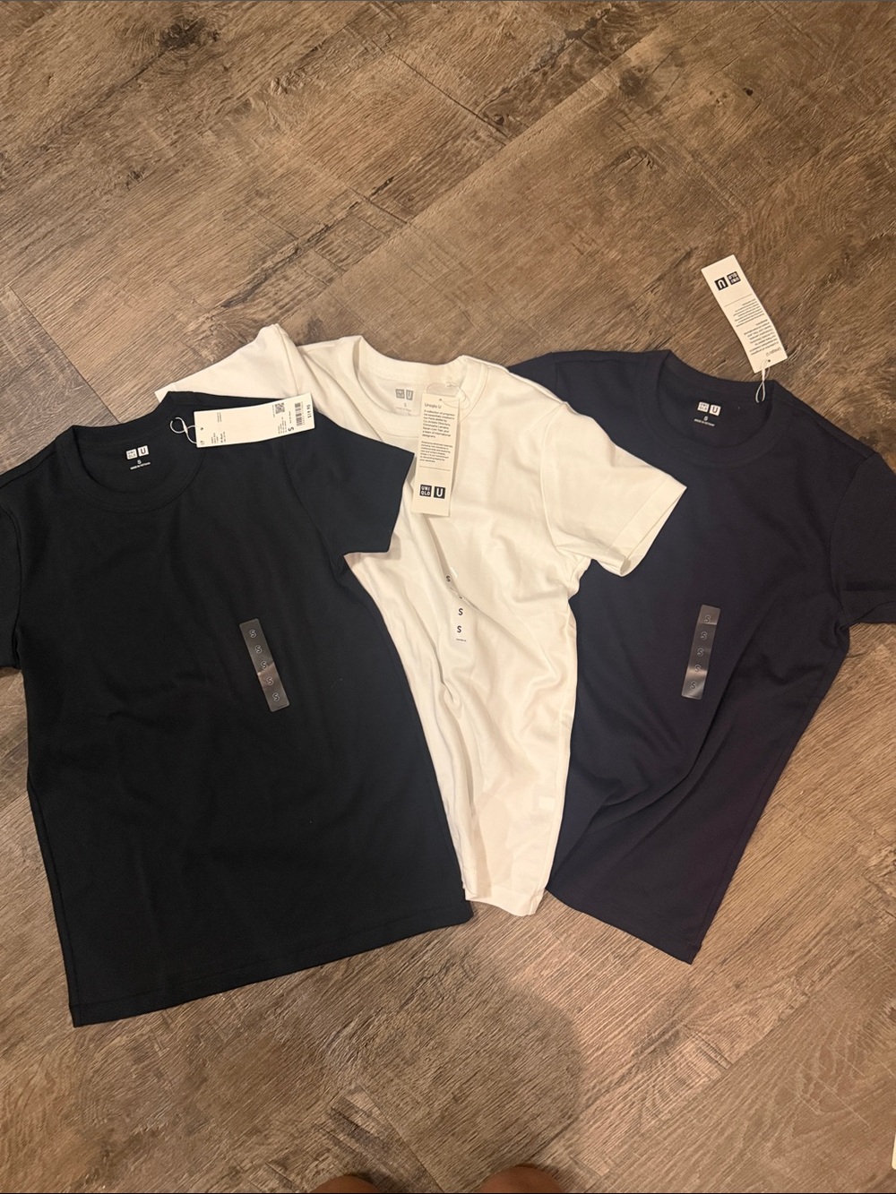 NWT- LOT OF 3 short sleeve tees